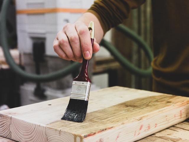 migliori vernici trasparenti per legno