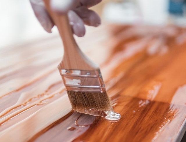 migliore vernice acrilica per legno